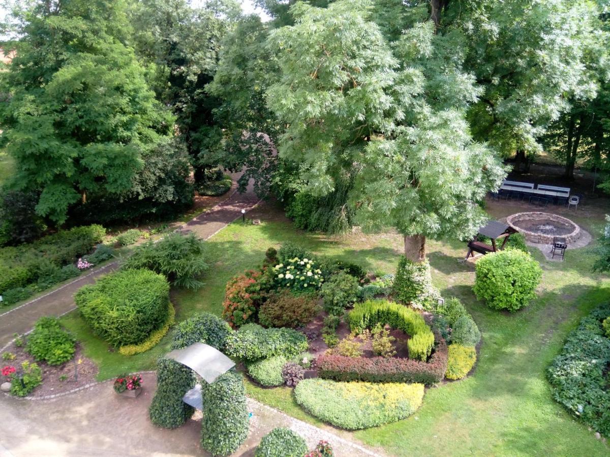 Dwor Podstolice - House Of Rosenthal Villa Exteriör bild
