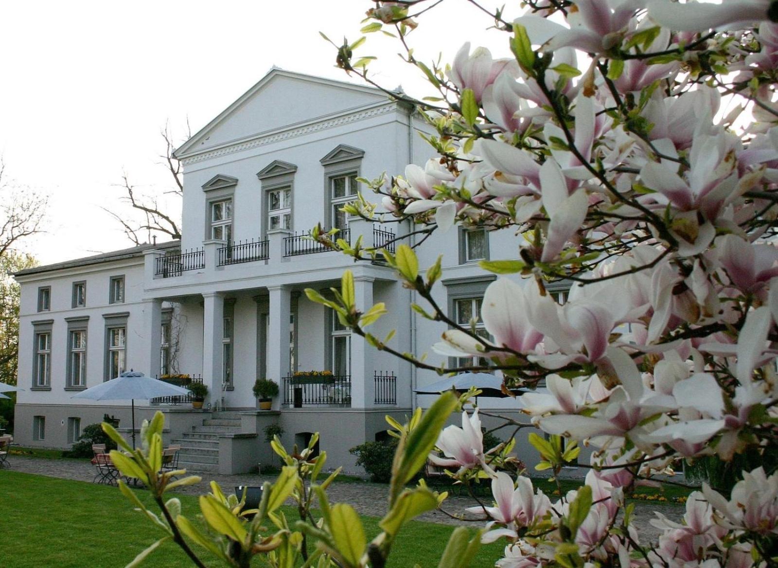 Dwor Podstolice - House Of Rosenthal Villa Exteriör bild